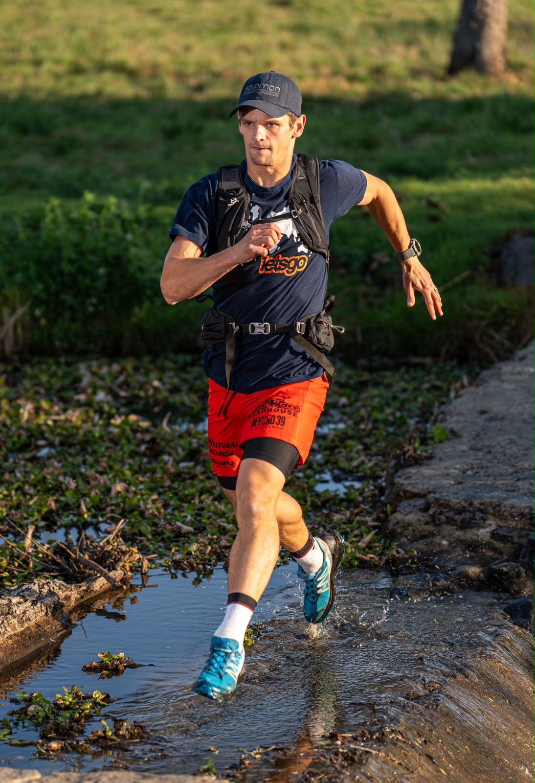 Trail running, action